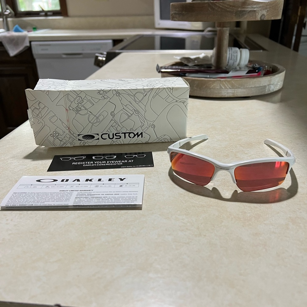 Womens Oakley sunglasses